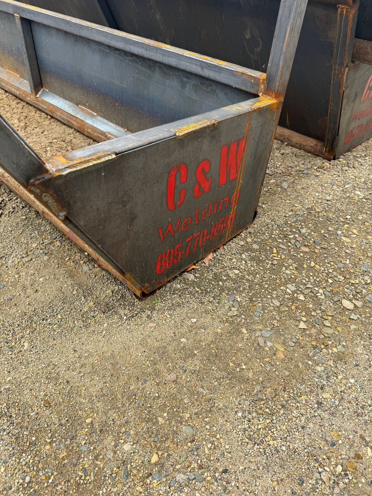 C&W Welding Fenceline Bunk