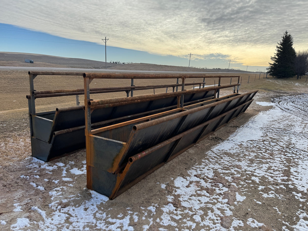 Two Fenceline Bunks